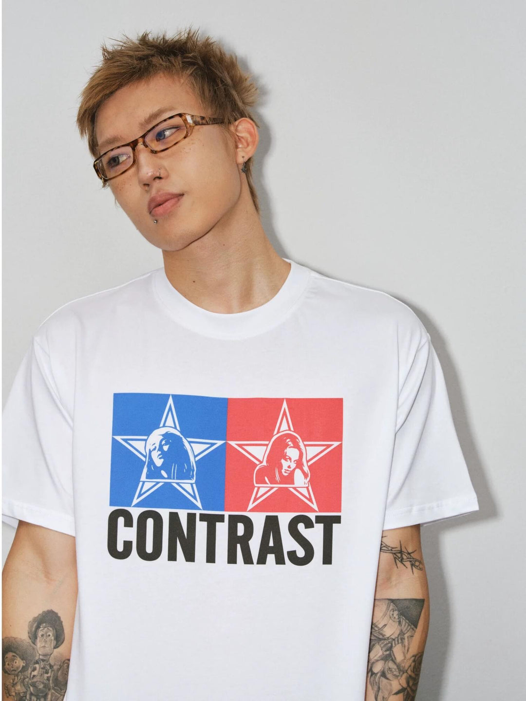 NOVACAM Double Star Girl Graphic Print Short Sleeve Tee | Face 3 Face