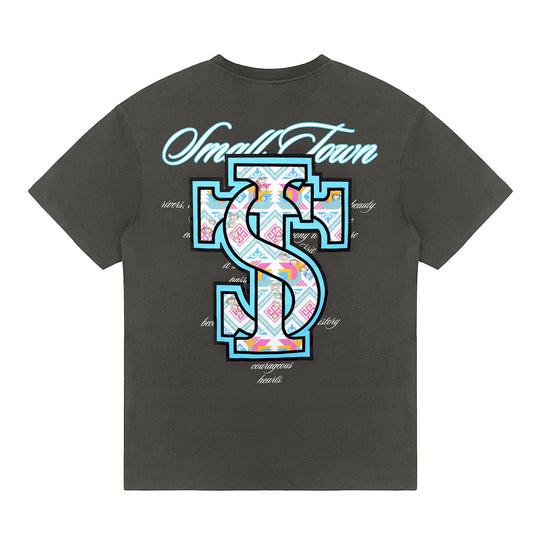Small Town Kid Pearl Ethnic ST Logo Patch Tee | Face 3 Face