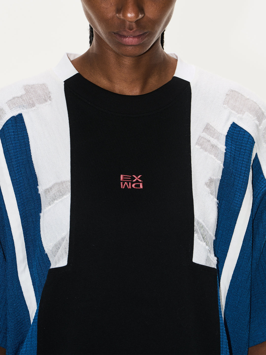 BLIND NO PLAN Colorblocked Textured Embroidery Tee | Face 3 Face