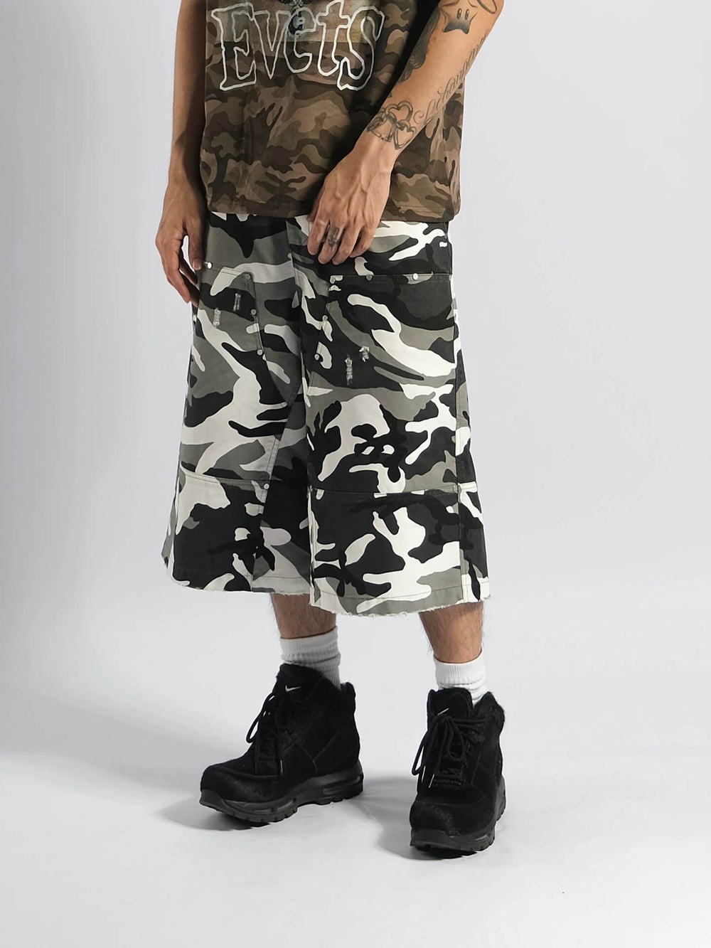EVETS Camo Distressed Double Knee Baggy Work Shorts | Face 3 Face