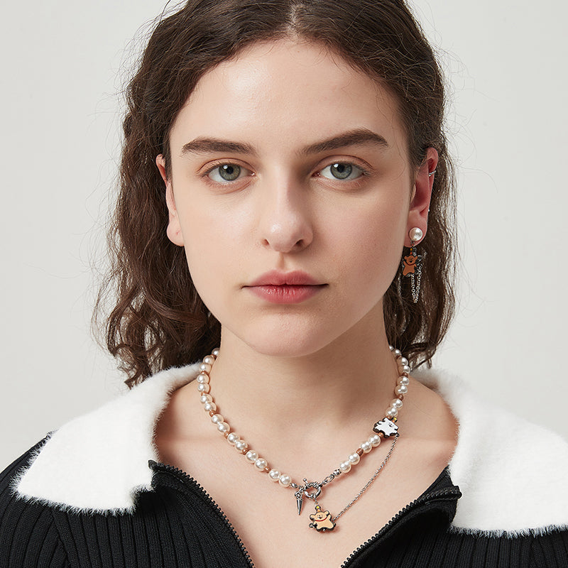 AWE Puppy Party Pendant Pearl Necklace | Face 3 Face