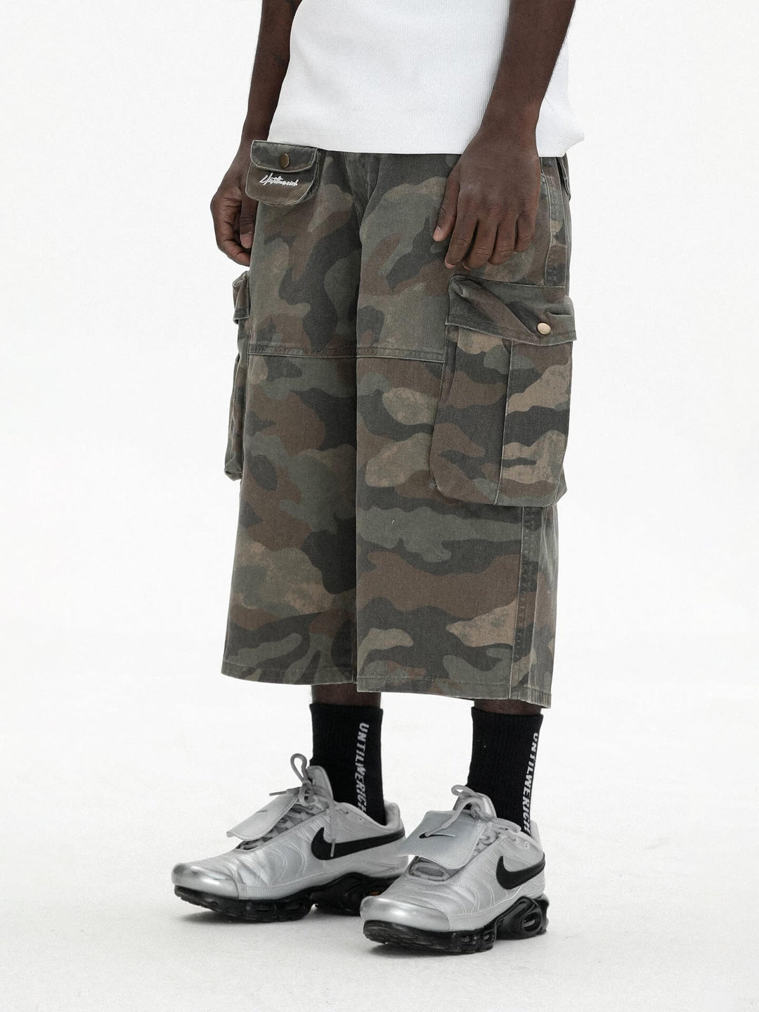 UNTILWERICH Washed Camo Multi Pocket Wide Cargo Below Knee Shorts | Face 3 Face