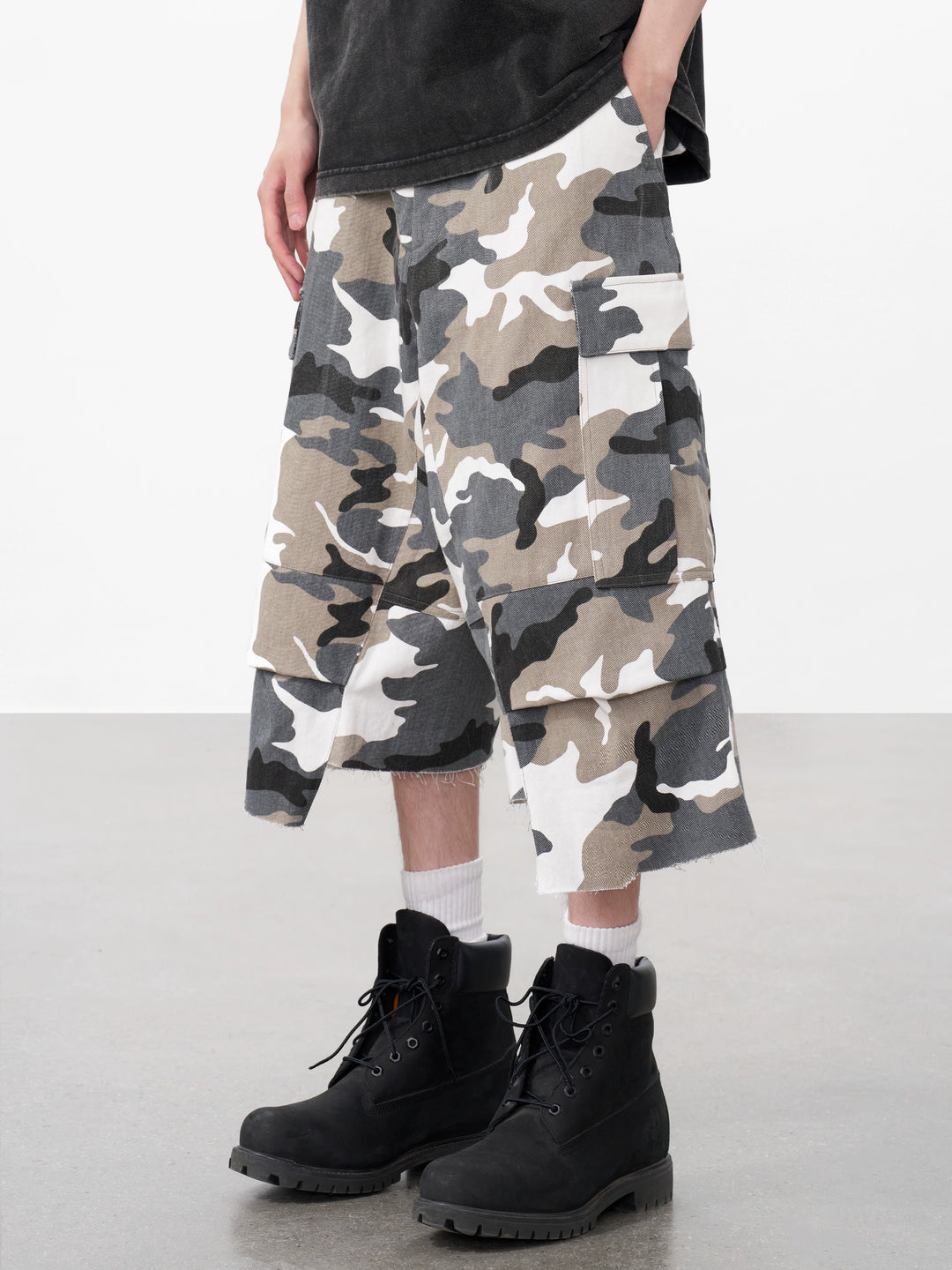 AFGK Camouflage Multi Pocket Destroyed Work Shorts | Face 3 Face