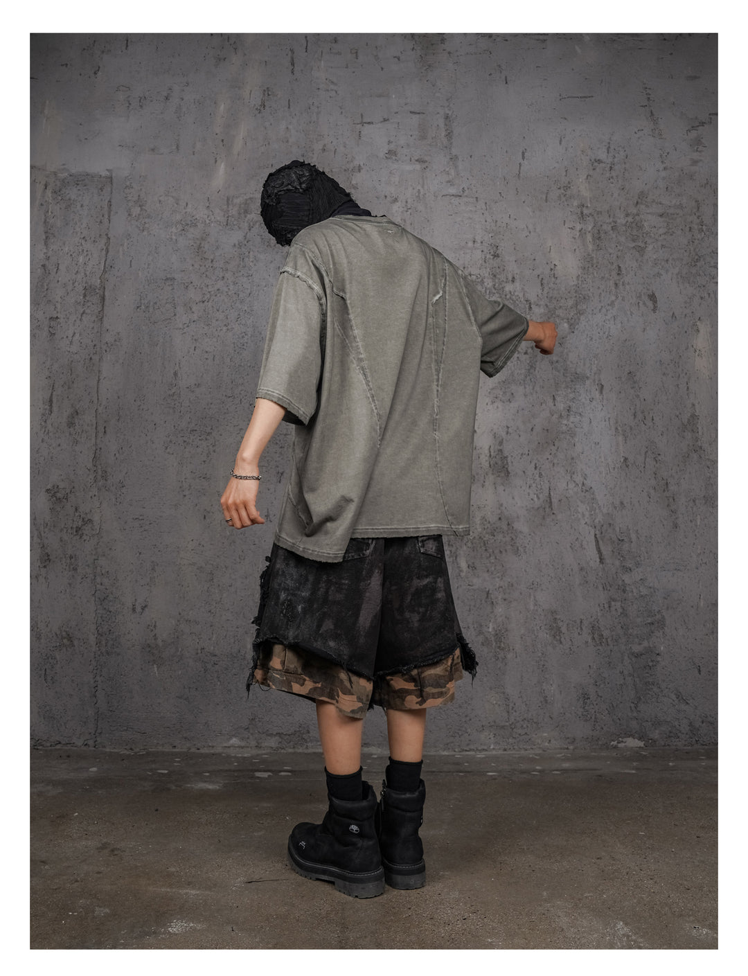 UNDERWATER Gray Sand-Washed Faded Deconstructed Tee | Face 3 Face