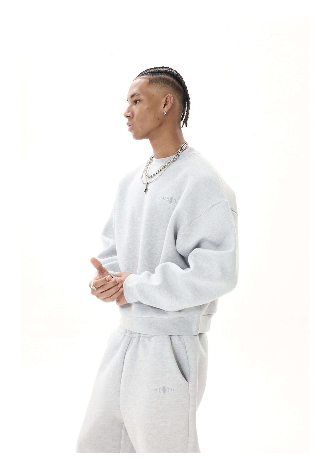 KARMANISTIC Heavyweight Logo Embroidered Sweatshirt | Face 3 Face