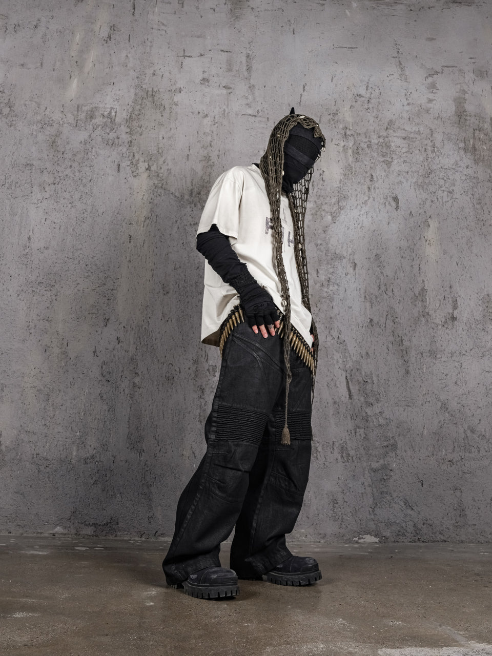 UNDERWATER Dirty Dye Destroyed Dusty White Vintage Print Tee | Face 3 Face