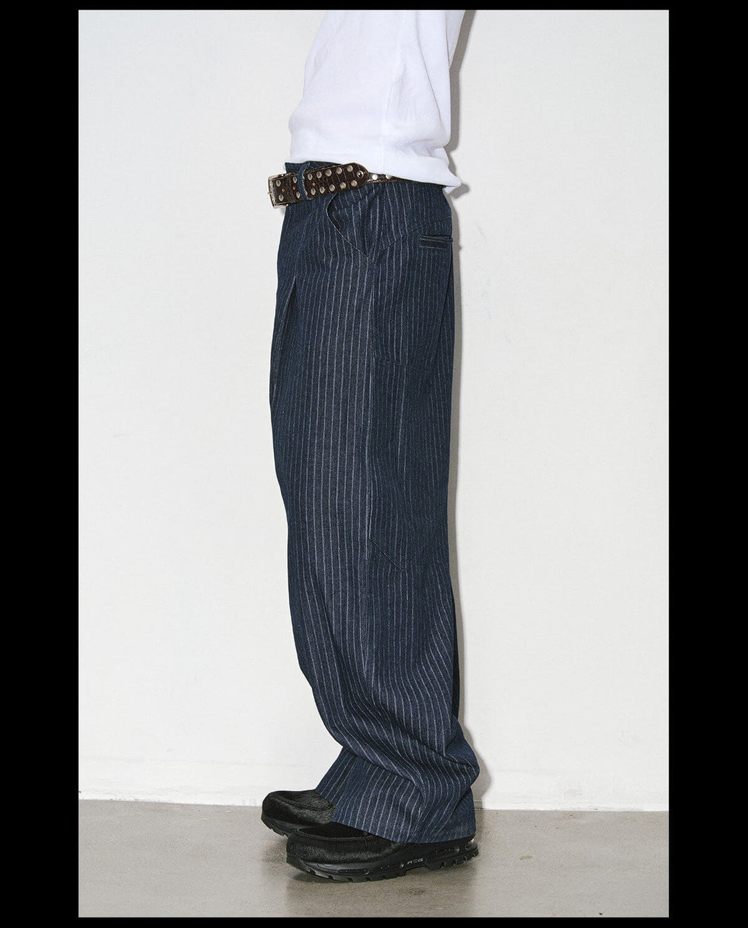 NOVACAM Striped Curved Baggy Jeans | Face 3 Face
