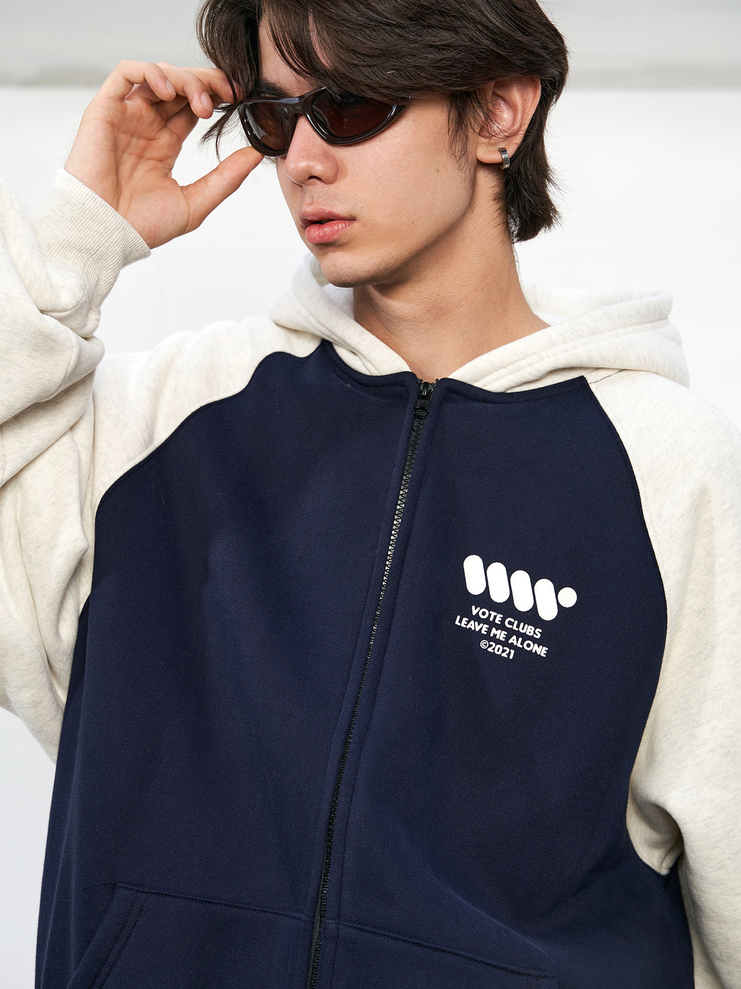 VOTE VVVVOTE Color Block Zipper Hoodie