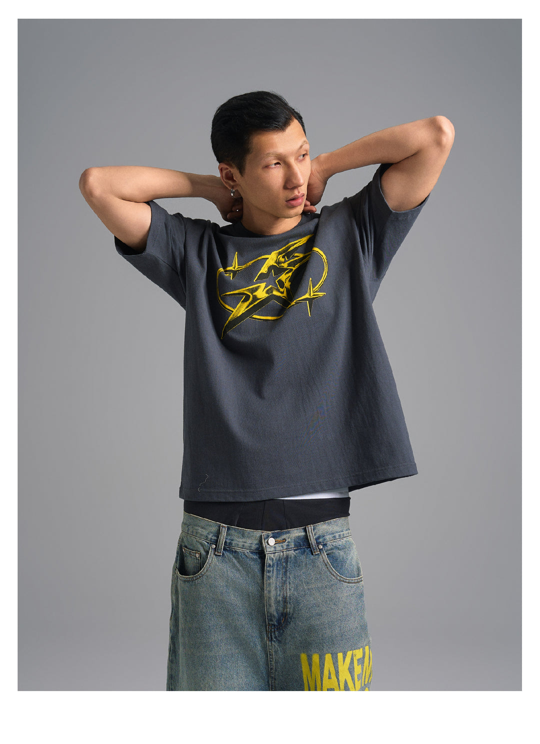 S45 Metal Star Font Printed Tee | Face 3 Face