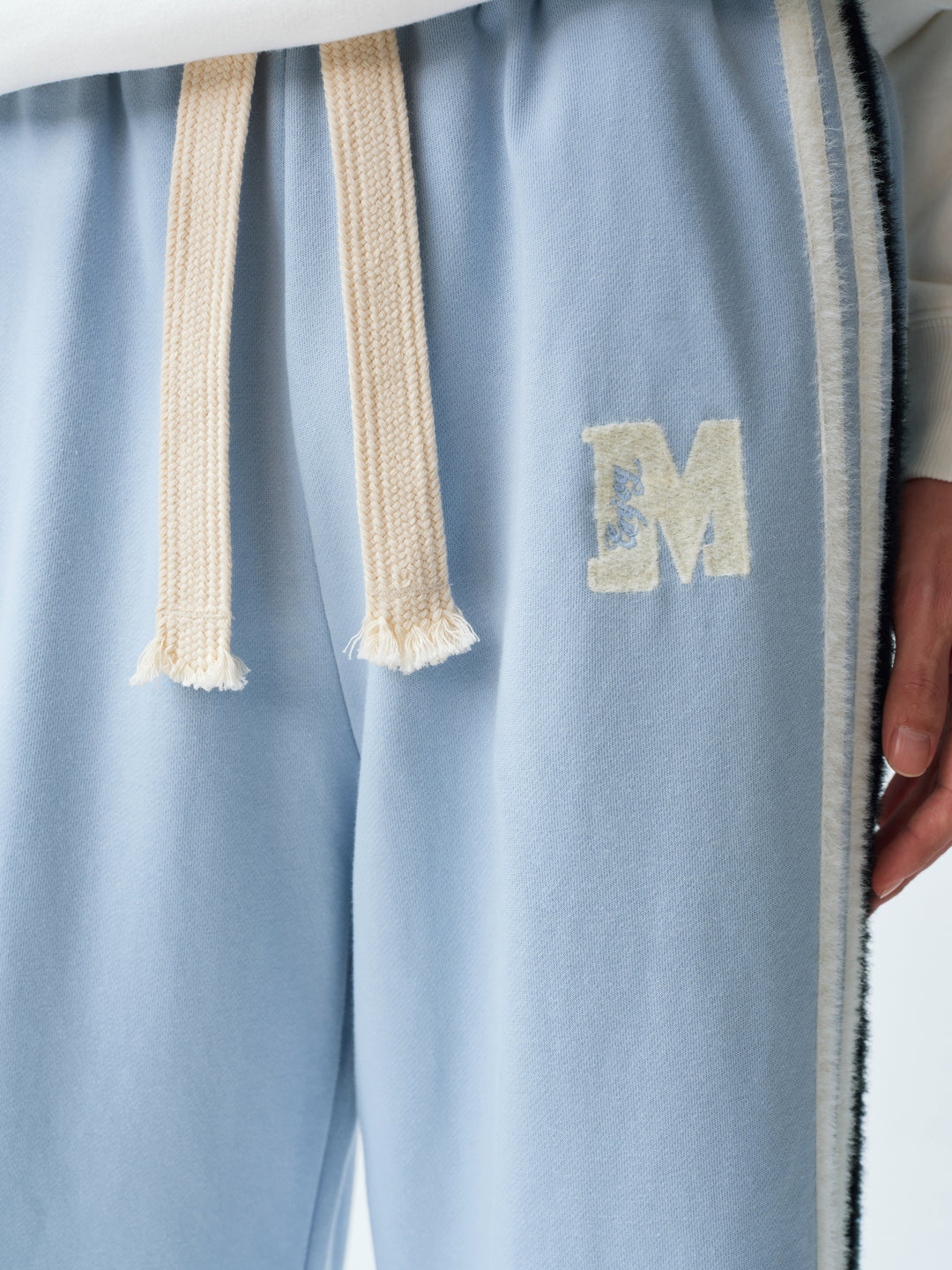 MEDM Side Stripe Four-Bar Drawstring Baggy Sweatpants | Face 3 Face