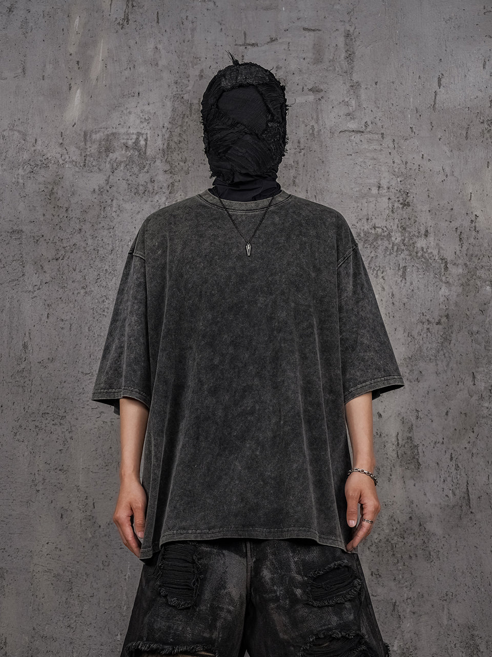 UNDERWATER Black Sand-Washed Basic Faded Tee | Face 3 Face