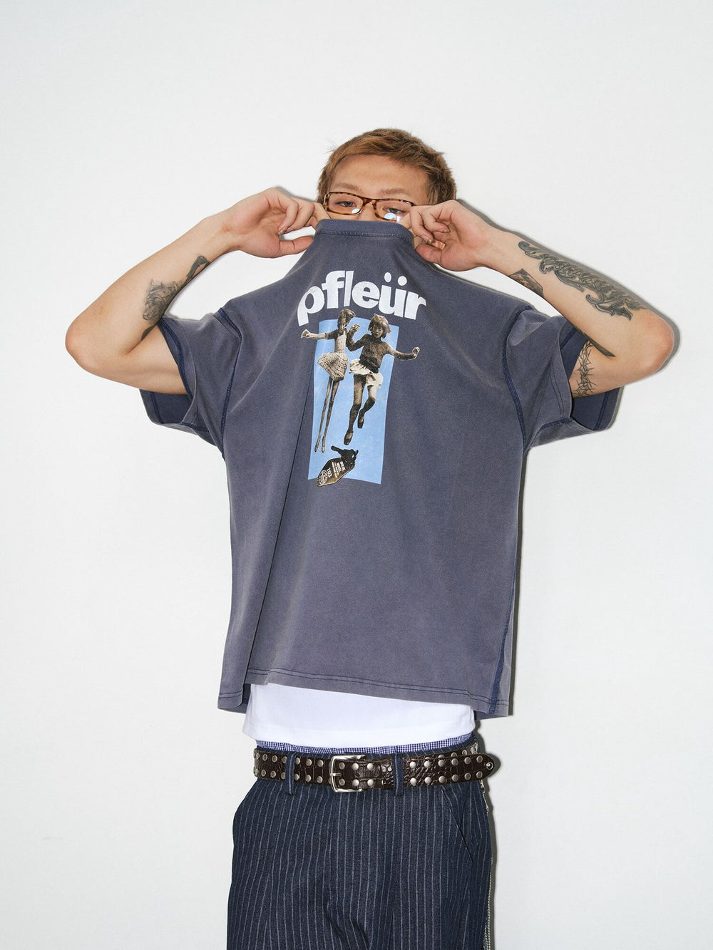 NOVACAM Vintage Washed Photo Print Short Sleeve Tee | Face 3 Face