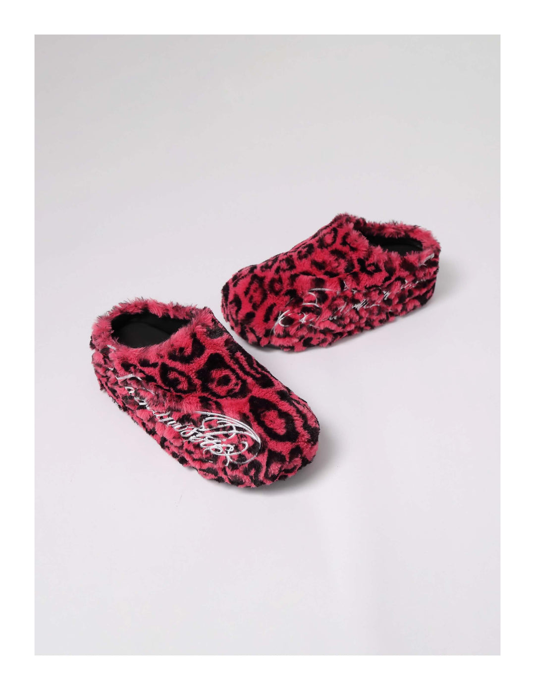 KARMANISTIC Rose White Leopard Fur Embroidered Slipper Clogs | Face 3 Face