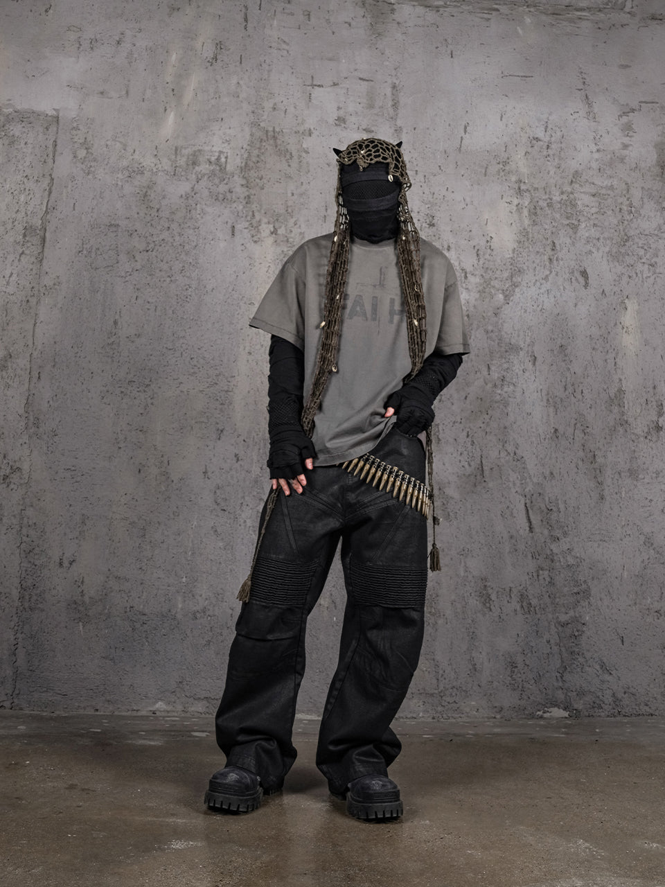 UNDERWATER Dirty Dye Destroyed Dusty Gray Vintage Print Tee | Face 3 Face