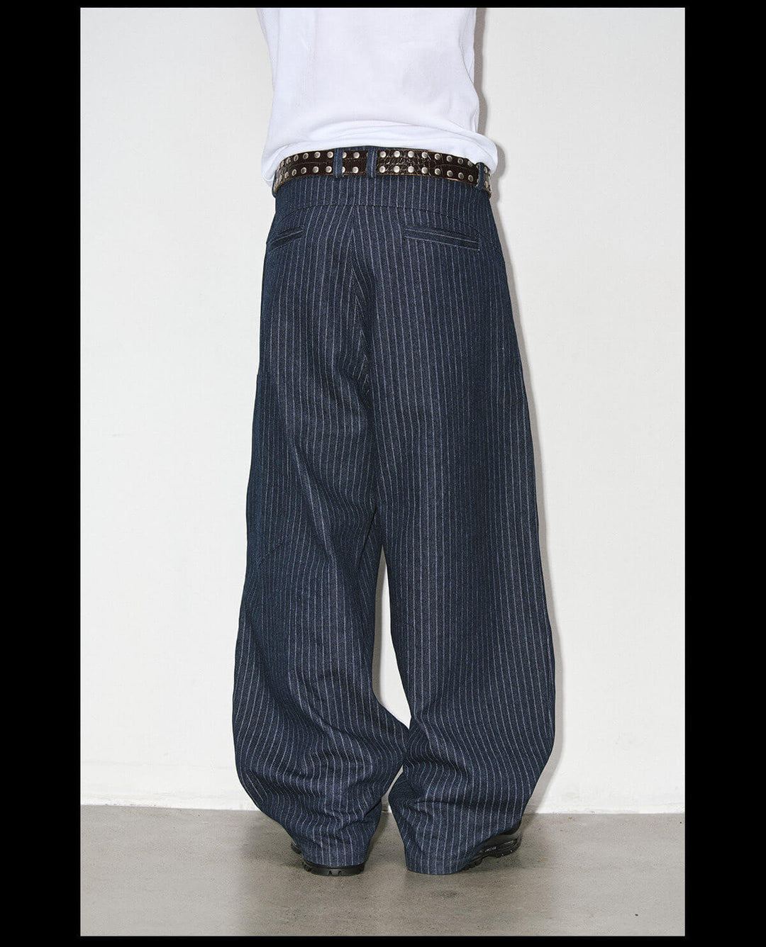 NOVACAM Striped Curved Baggy Jeans | Face 3 Face