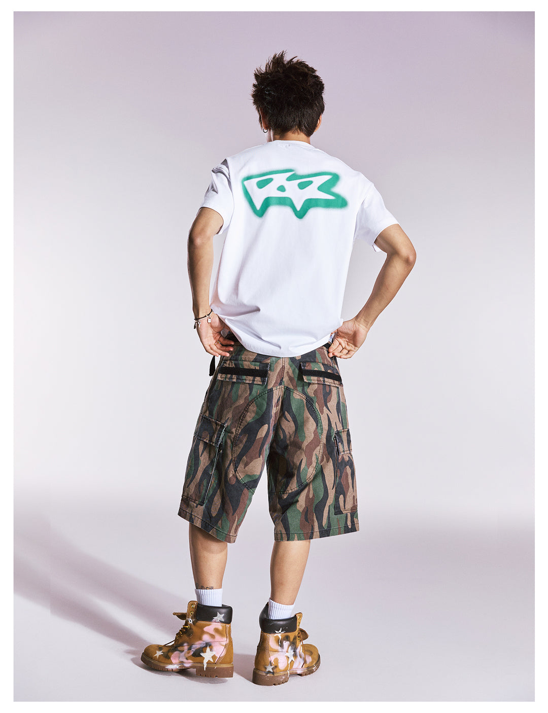 Remedy Gradient Logo Print Tee | Face 3 Face