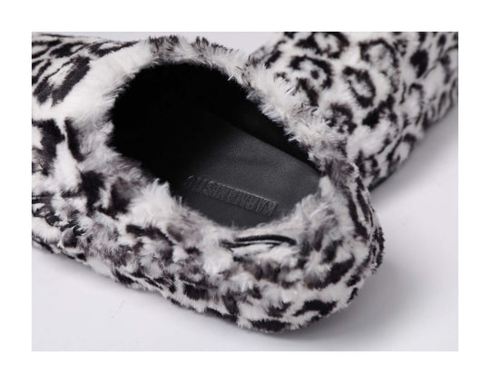 KARMANISTIC Rose White Leopard Fur Embroidered Slipper Clogs | Face 3 Face