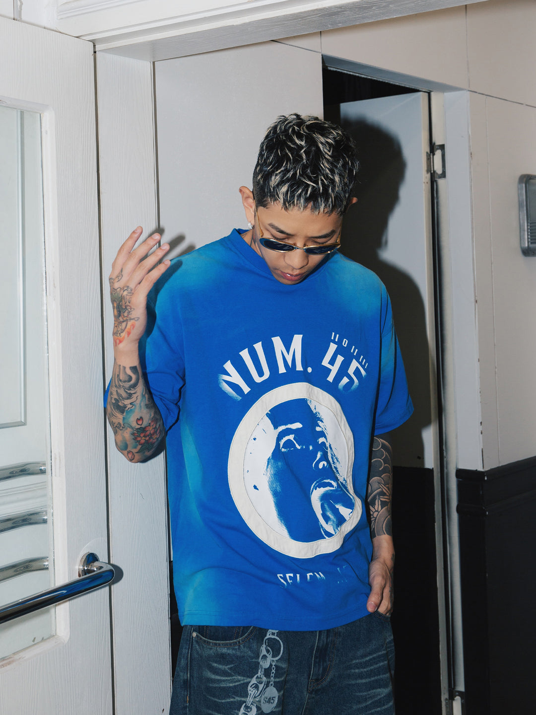 S45 Portrait Slogan Printing Washed Old Tee | Face 3 Face