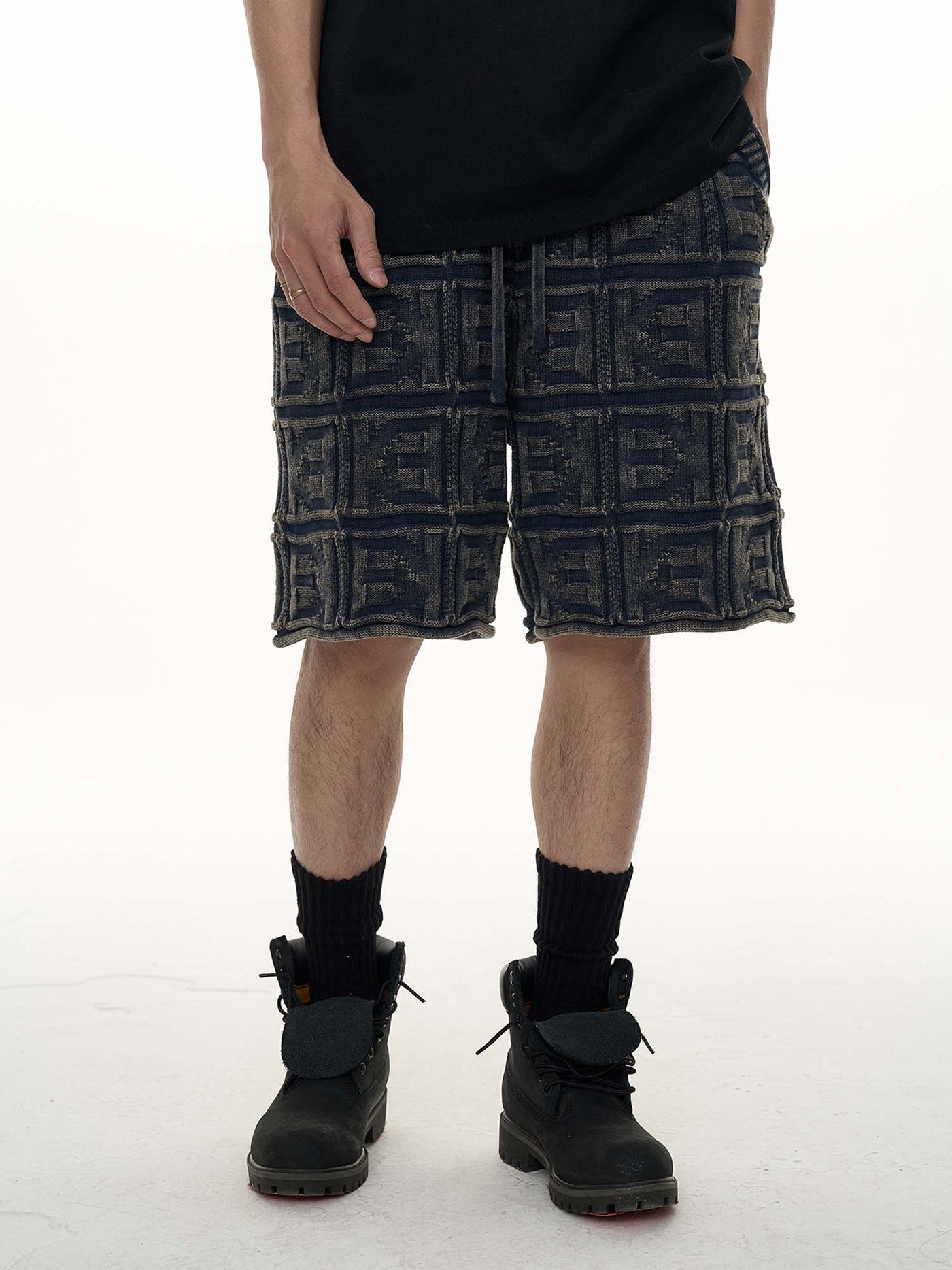 EVILKNIGHT(EK) Custom Logo Texture Knit Shorts | Face 3 Face