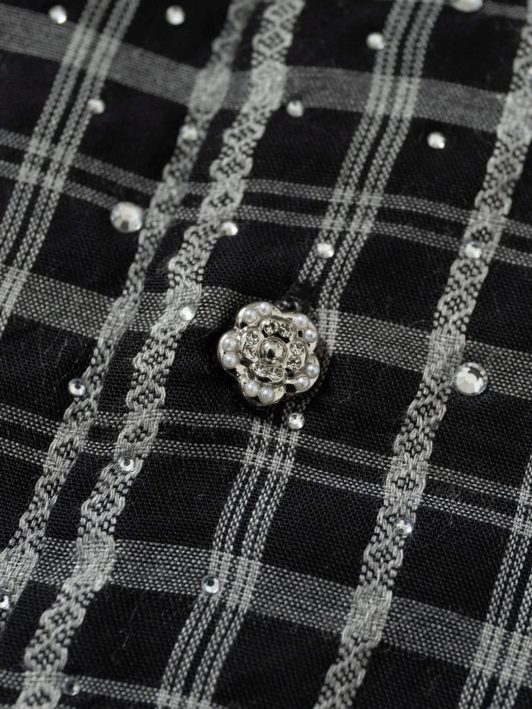 YADcrew Plaid Rhinestone Cascade Flower Button Short Sleeve Shirt | Face 3 Face