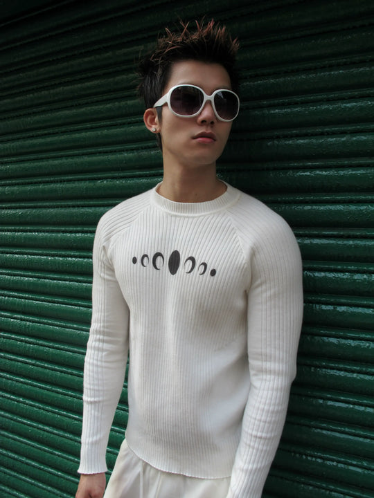 KARMANISTIC Slim Stretch Knit Sweater | Face 3 Face