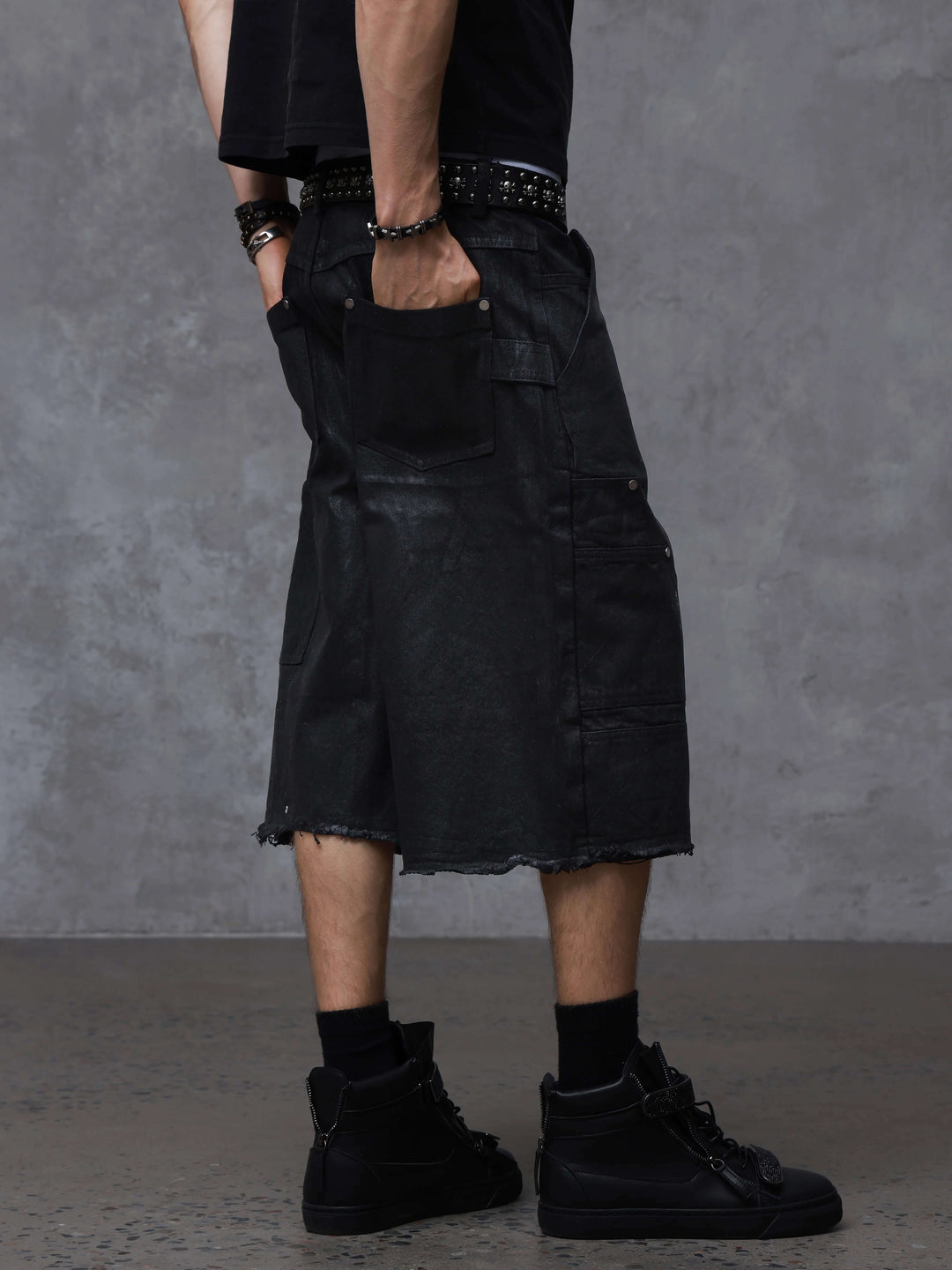 ANTIDOTE Brushed Waxed Studded Double Knee Cutoff Baggy Shorts | Face 3 Face