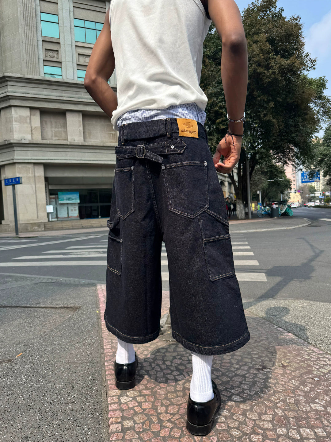 STEEPC Snap Button Double Knee Cropped Denim Baggy Shorts | Face 3 Face