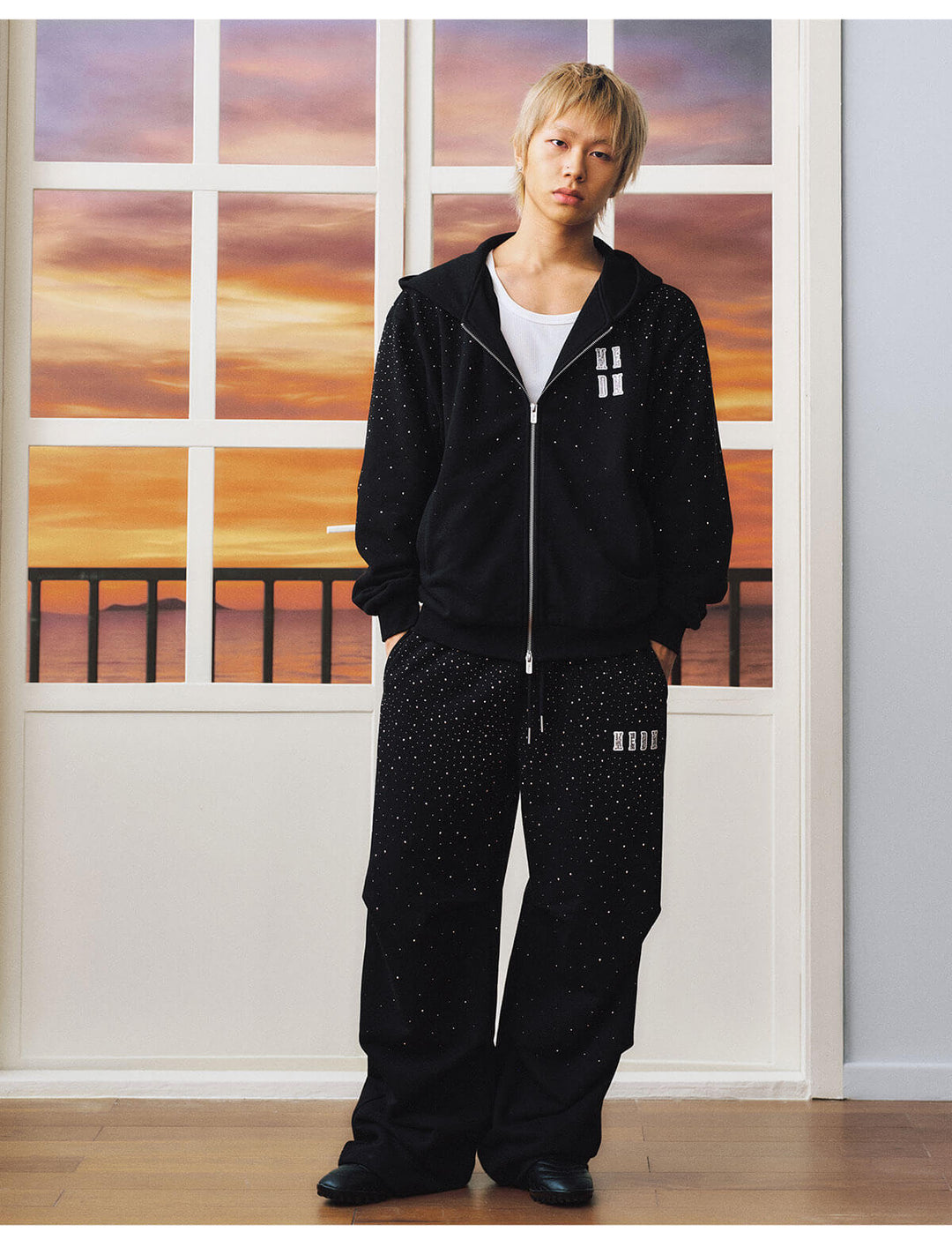 MEDM Starry Sky Rhinestone Baggy Sweatpants | Face 3 Face