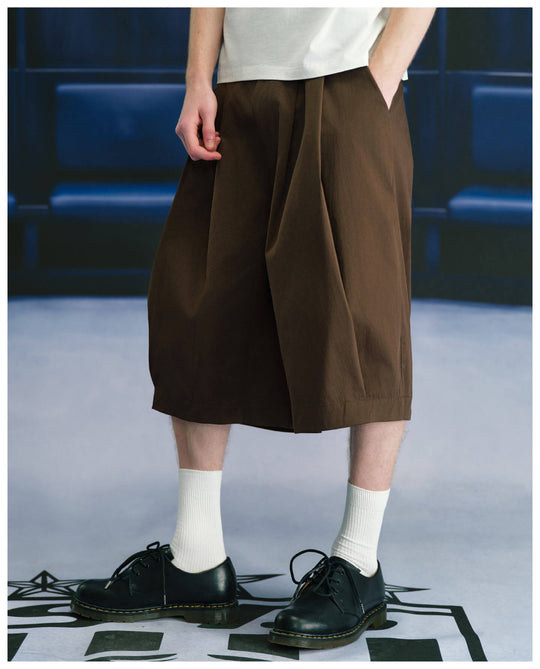 S45 3D Double Pleat Baggy Shorts | Face 3 Face