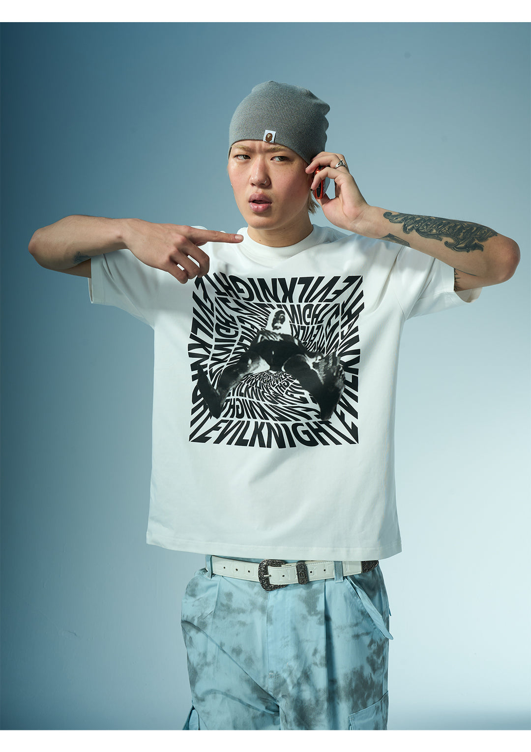 EVILKNIGHT(EK) 3D Portrait and Letter Print Tee | Face 3 Face