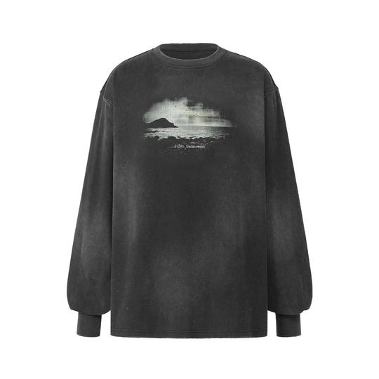 UNDERWATER Isolated Island Printed Long Sleeve Tee