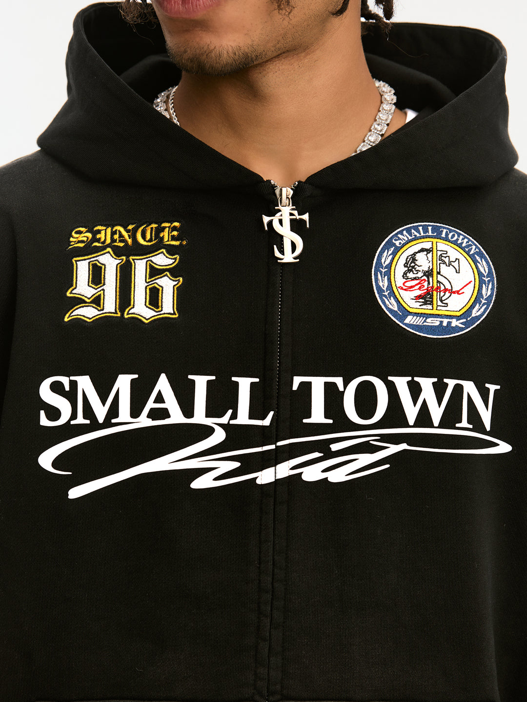 Small Town Kid Washed Badge Letter Printed Zip-Up Hoodie | Face 3 Face