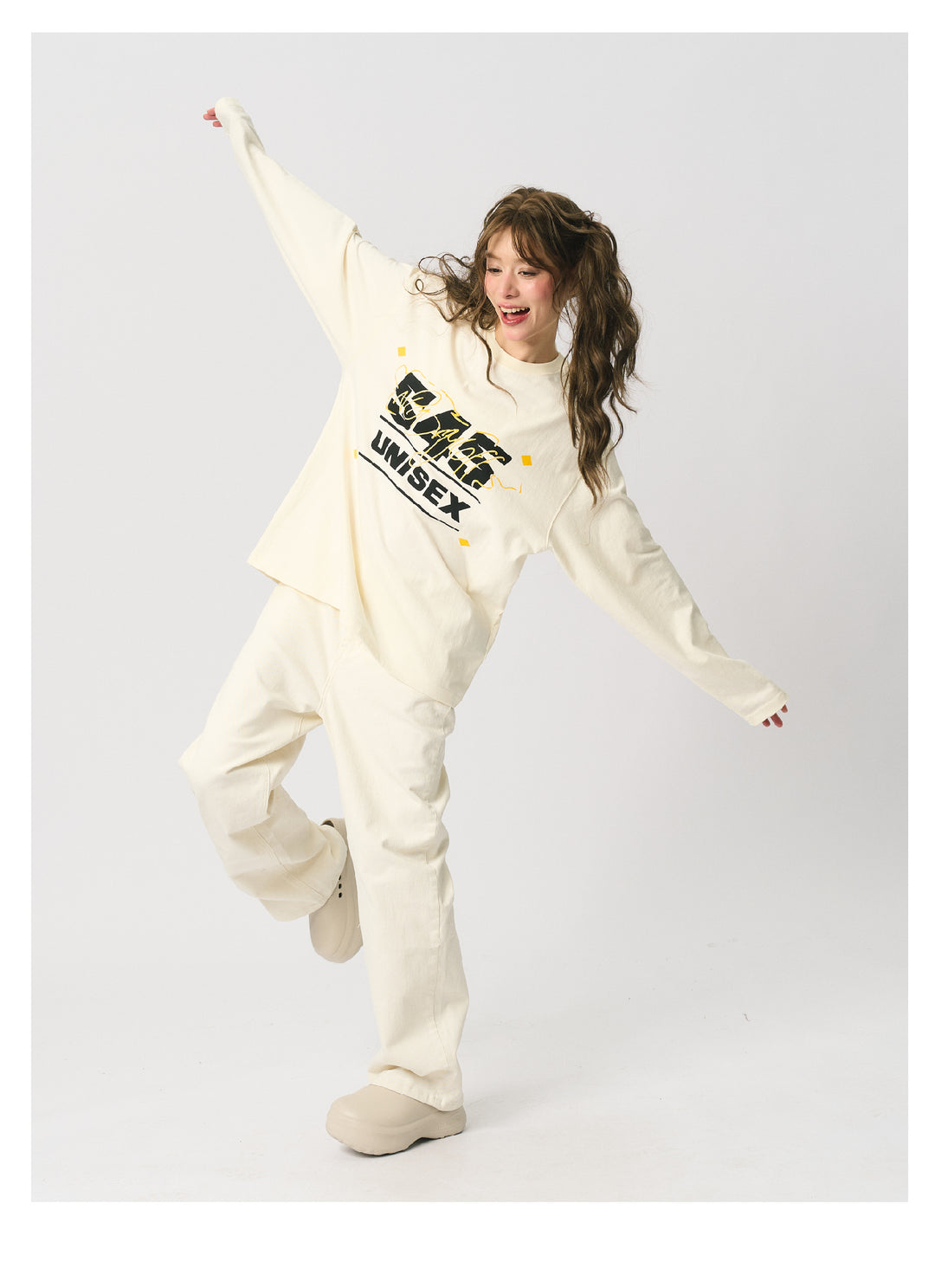 S45 Basic Letter Logo Printed Long-Sleeve Tee | Face 3 Face