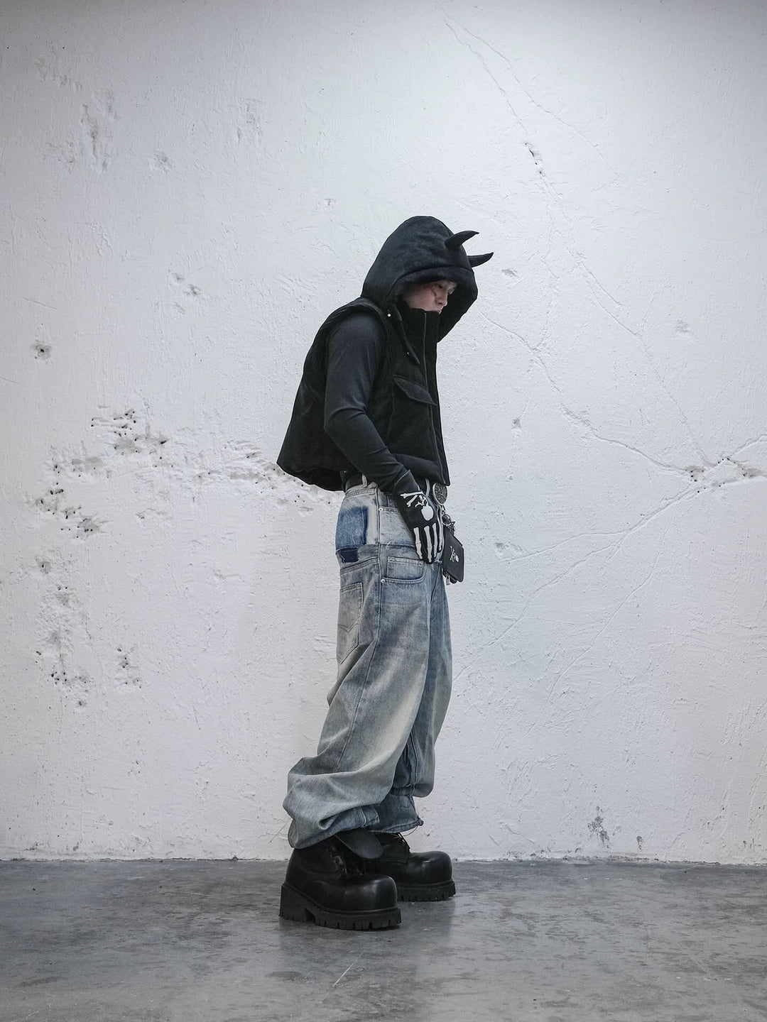 UNDERWATER Demon Horn Removable Hood Down Vest | Face 3 Face