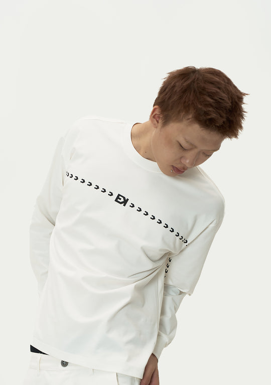 EVILKNIGHT(EK) Basic Arrow Logo Long Sleeve Tee | Face 3 Face