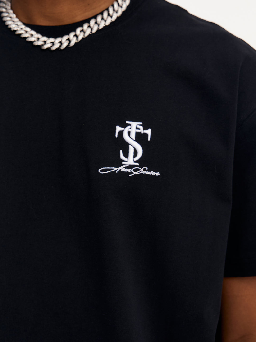 Small Town Kid Classic Logo Embroidered Small Label Tee | Face 3 Face