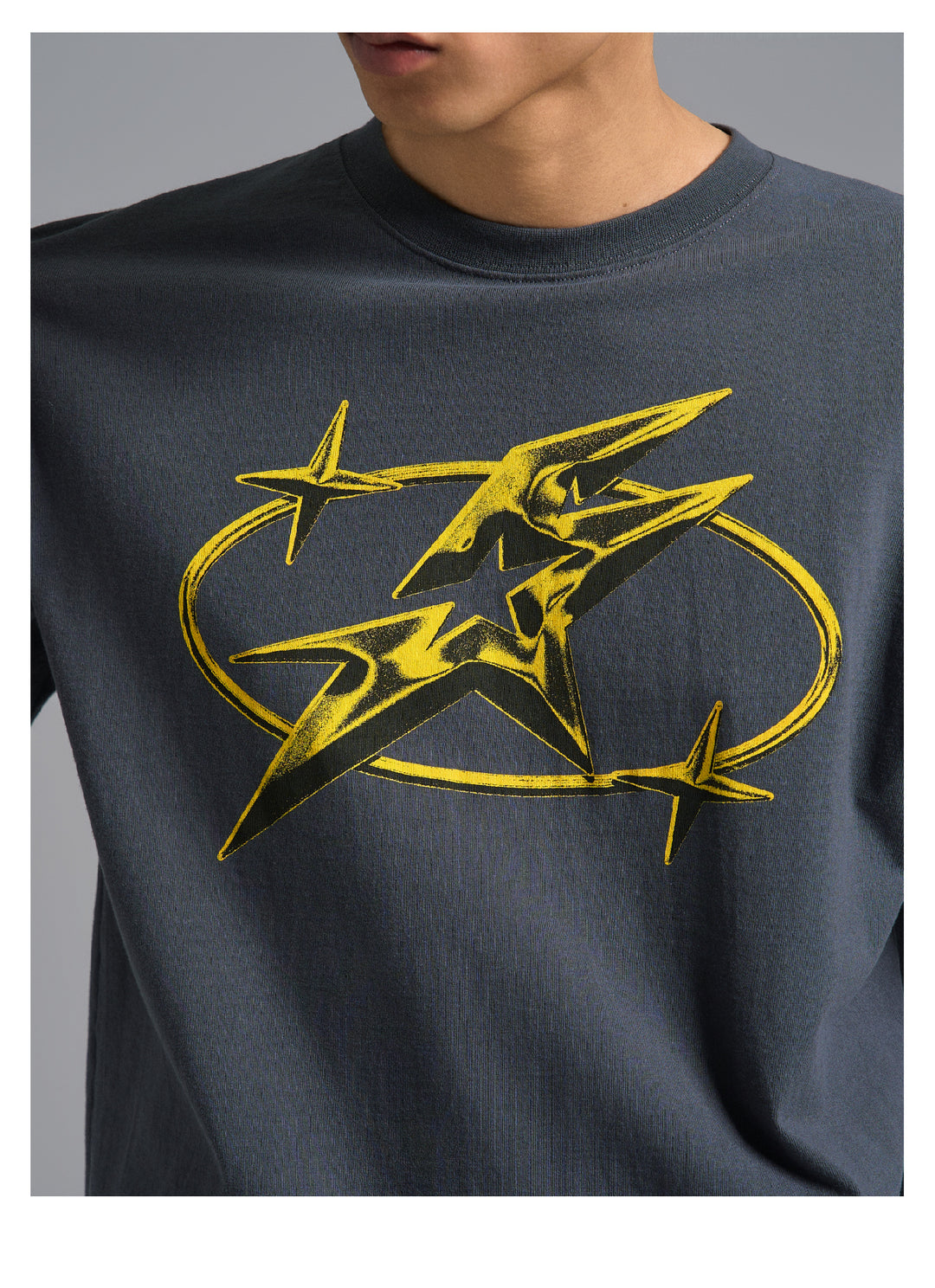 S45 Metal Star Font Printed Tee | Face 3 Face