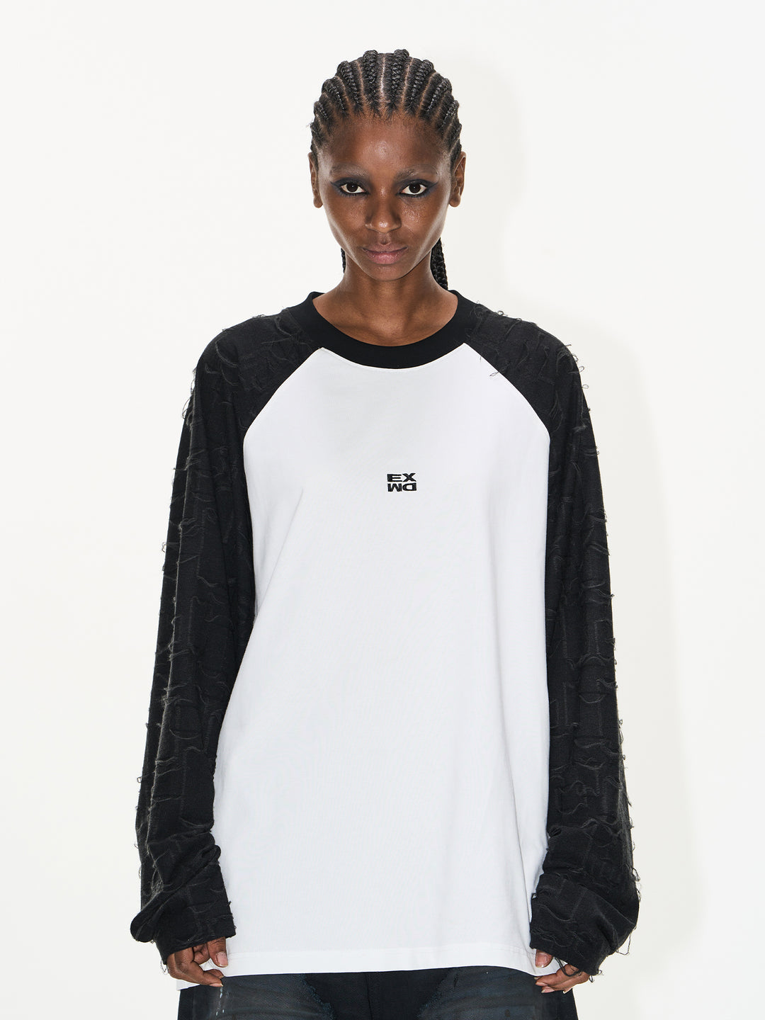 BLIND NO PLAN Contrast Color Embroidered Raglan Long Sleeve Tee | Face 3 Face