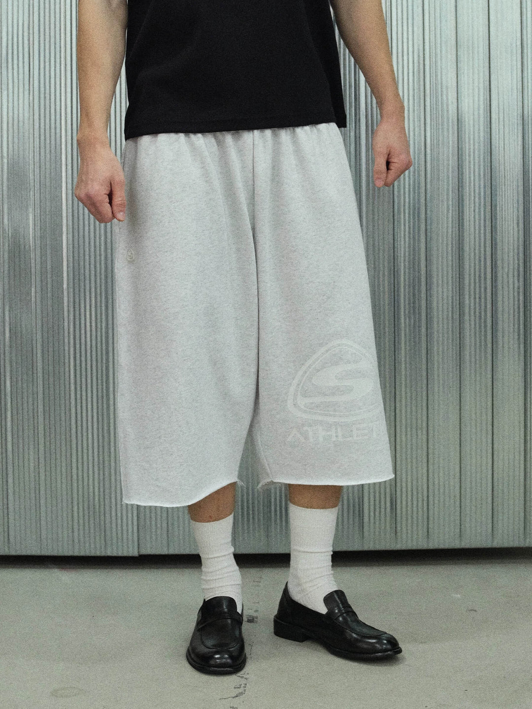 S45 Basic Heavyweight Logo Print Cutoff Baggy Sweat Shorts