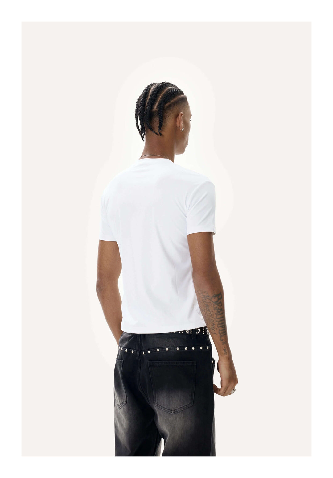 KARMANISTIC Quick Dry Stretch Fit Logo Embroidered Workout Tee | Face 3 Face