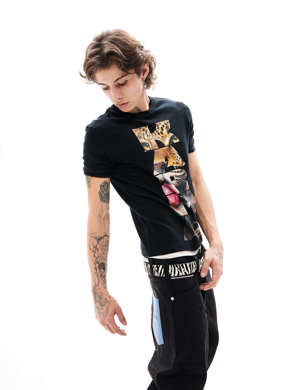 KARMANISTIC Cheetah Logo Print Short Sleeve Tee | Face 3 Face