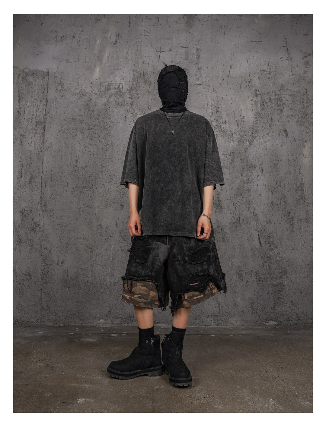UNDERWATER Black Sand-Washed Basic Faded Tee | Face 3 Face
