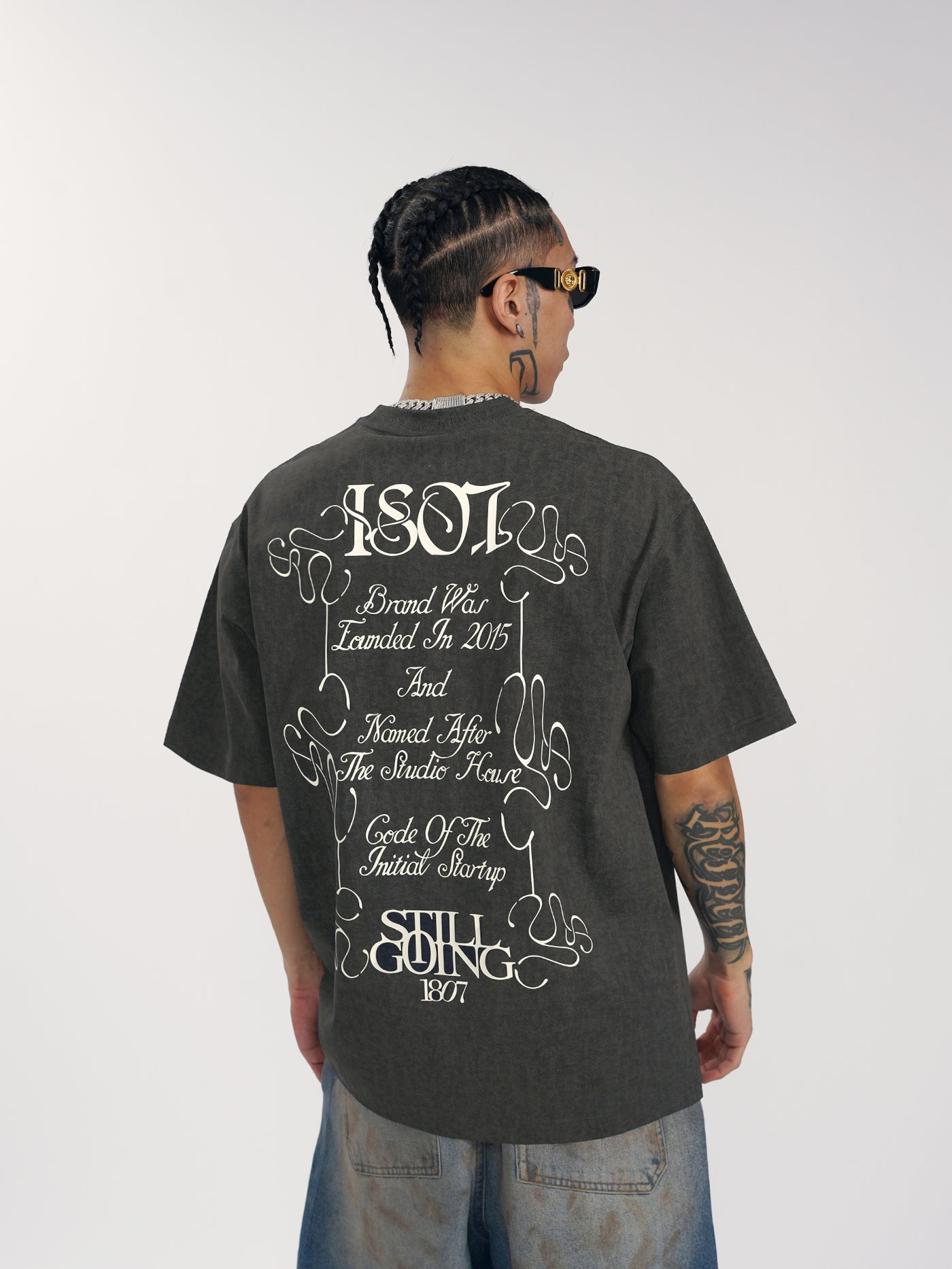 1807 Flower Font Print Washed Tee | Face 3 Face