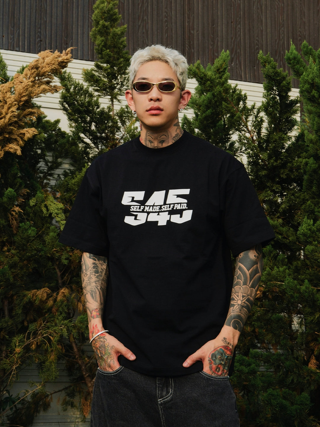 S45 NO DAY OFF Logo Tee | Face 3 Face
