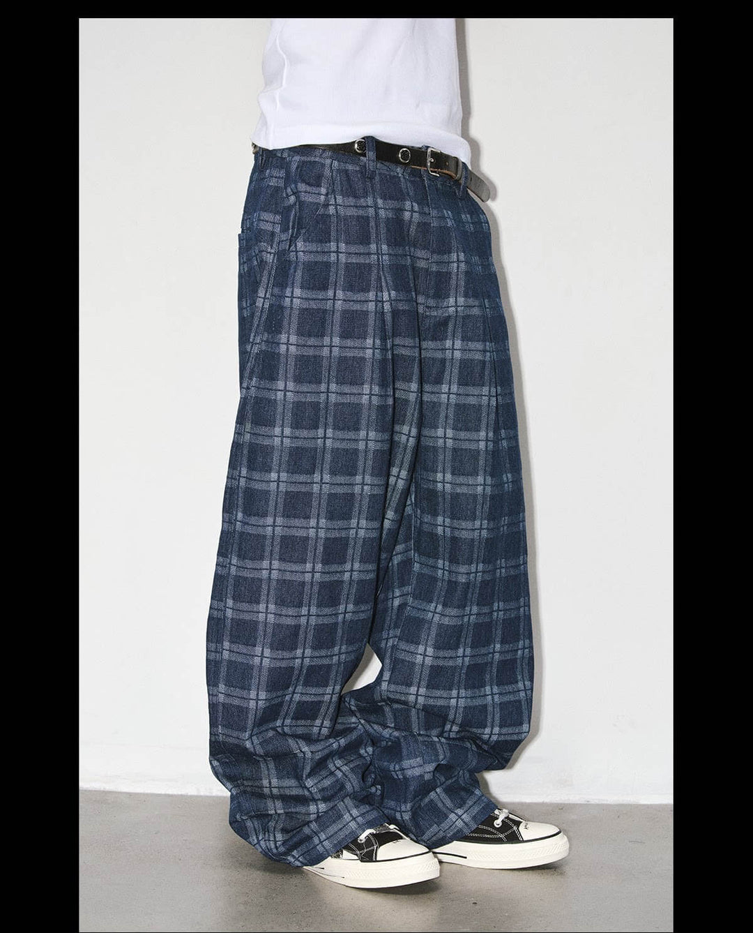 NOVACAM Checkered Curved Baggy Jeans | Face 3 Face