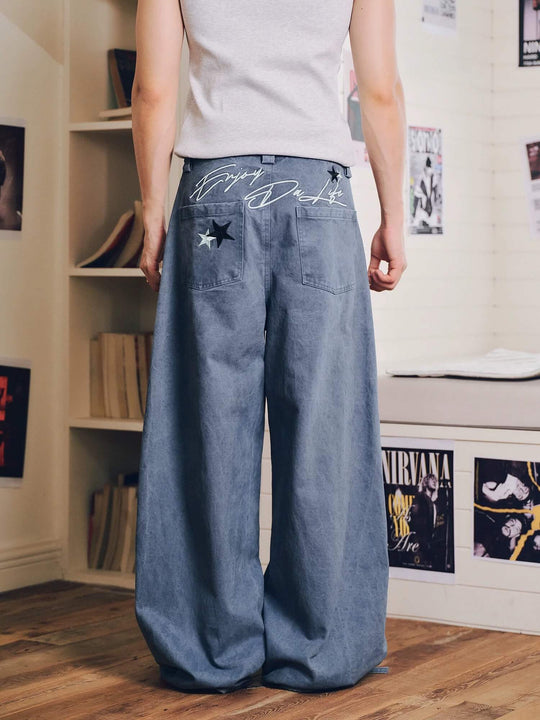 MEDM 3D Star Logo Embroidered Pleat Curved Baggy Pants | Face 3 Face