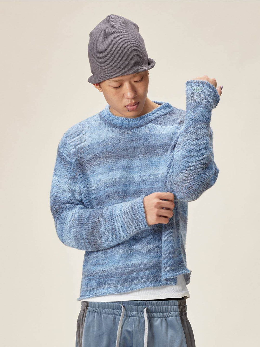 EVILKNIGHT(EK) Gradient Striped Knit Sweater | Face 3 Face