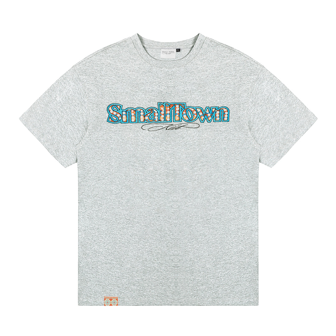 Small Town Kid Pearl Ethnic Embroidery Patch Tee | Face 3 Face