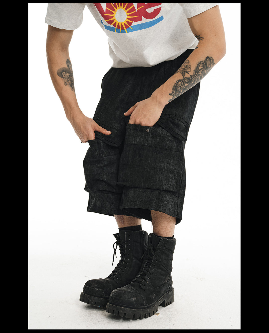 NOVACAM Camouflage & Black Baggy Work Cargo Shorts | Face 3 Face
