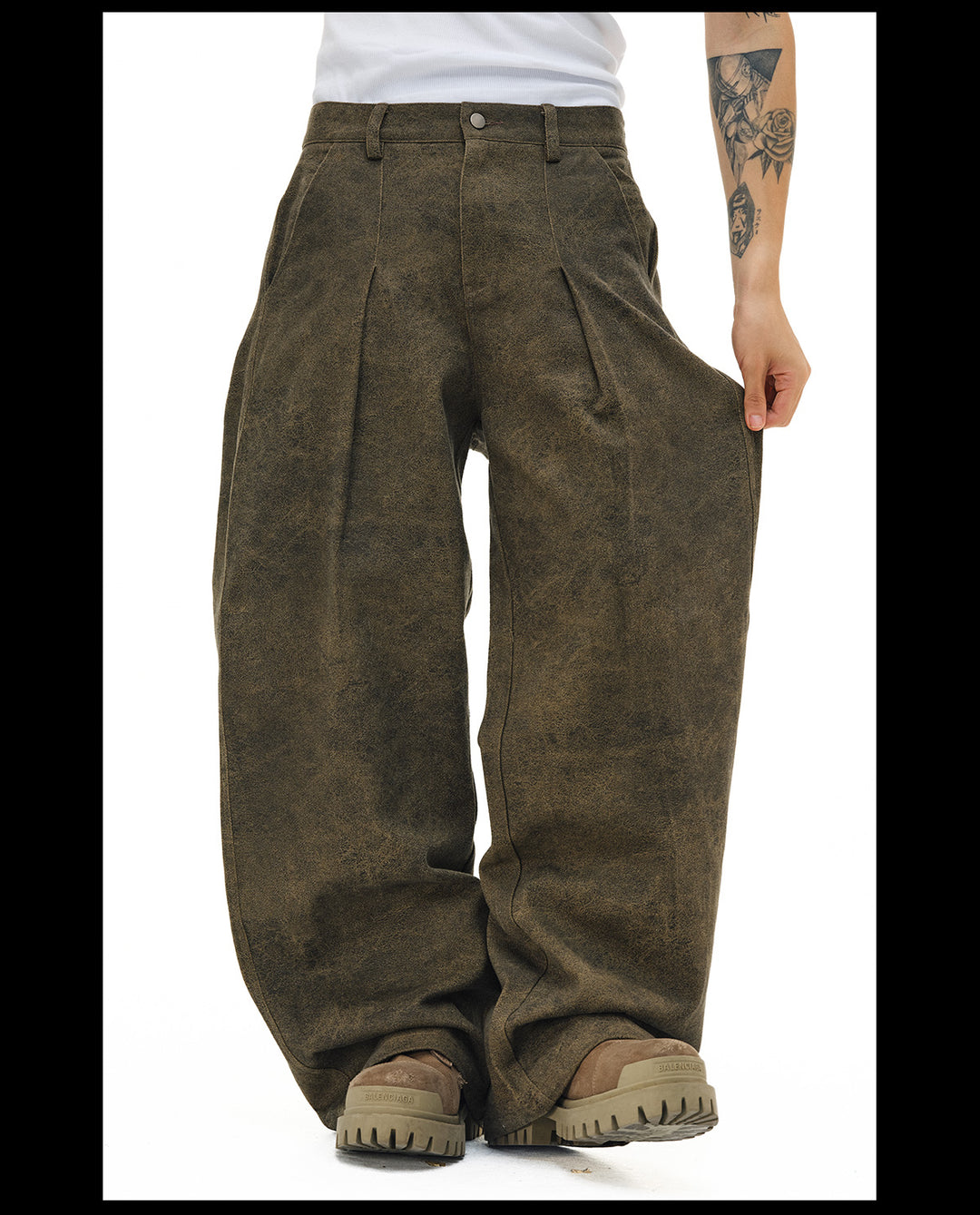 NOVACAM Brown Washed Tuck Baggy Pants | Face 3 Face